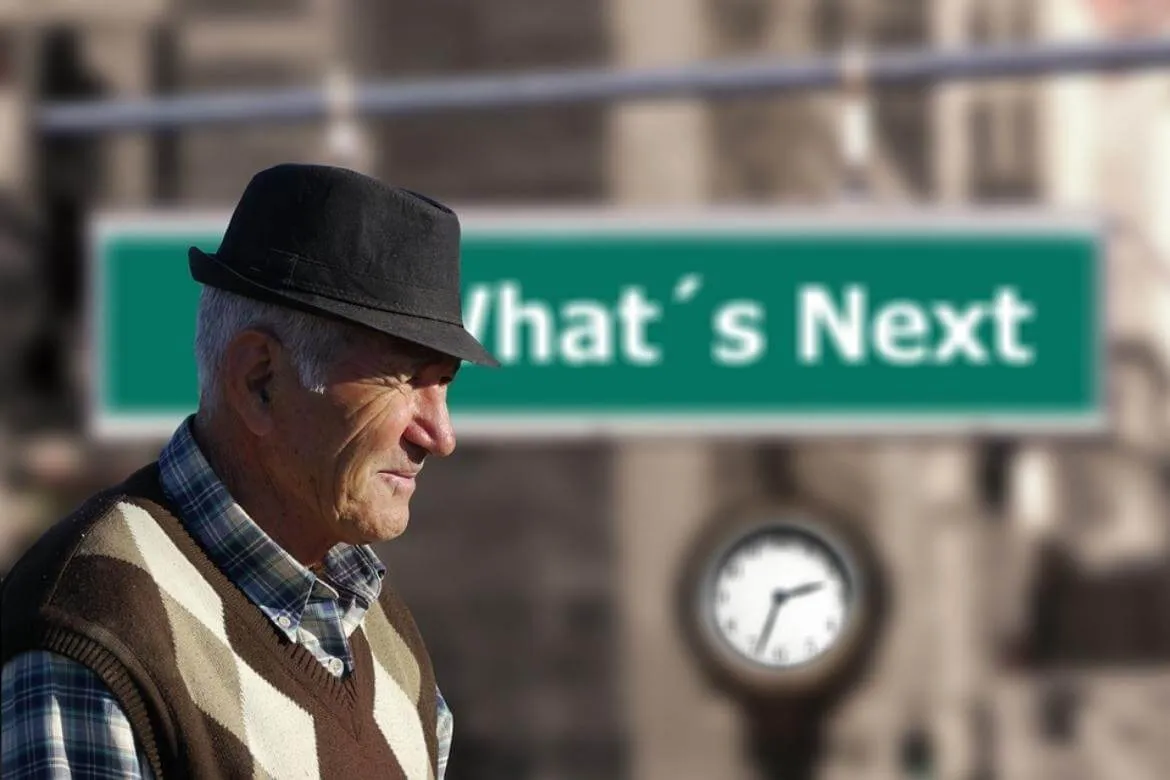 Why Should You Choose Luxury Retirement Living Over Home Health Care?
