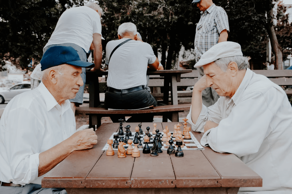 Retirement Home vs Long-Term Care: Factors to Consider for Retirees